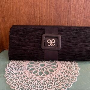Black Arbonne clutch purse rhinestone